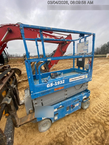 2021 GENIE GS-1932