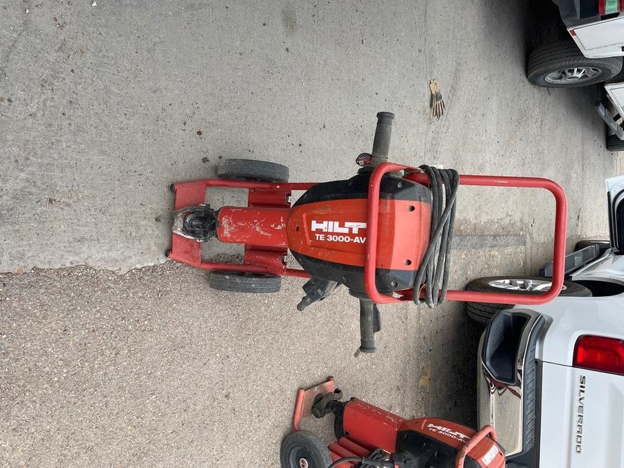 2020 HILTI TE 3000-AVR