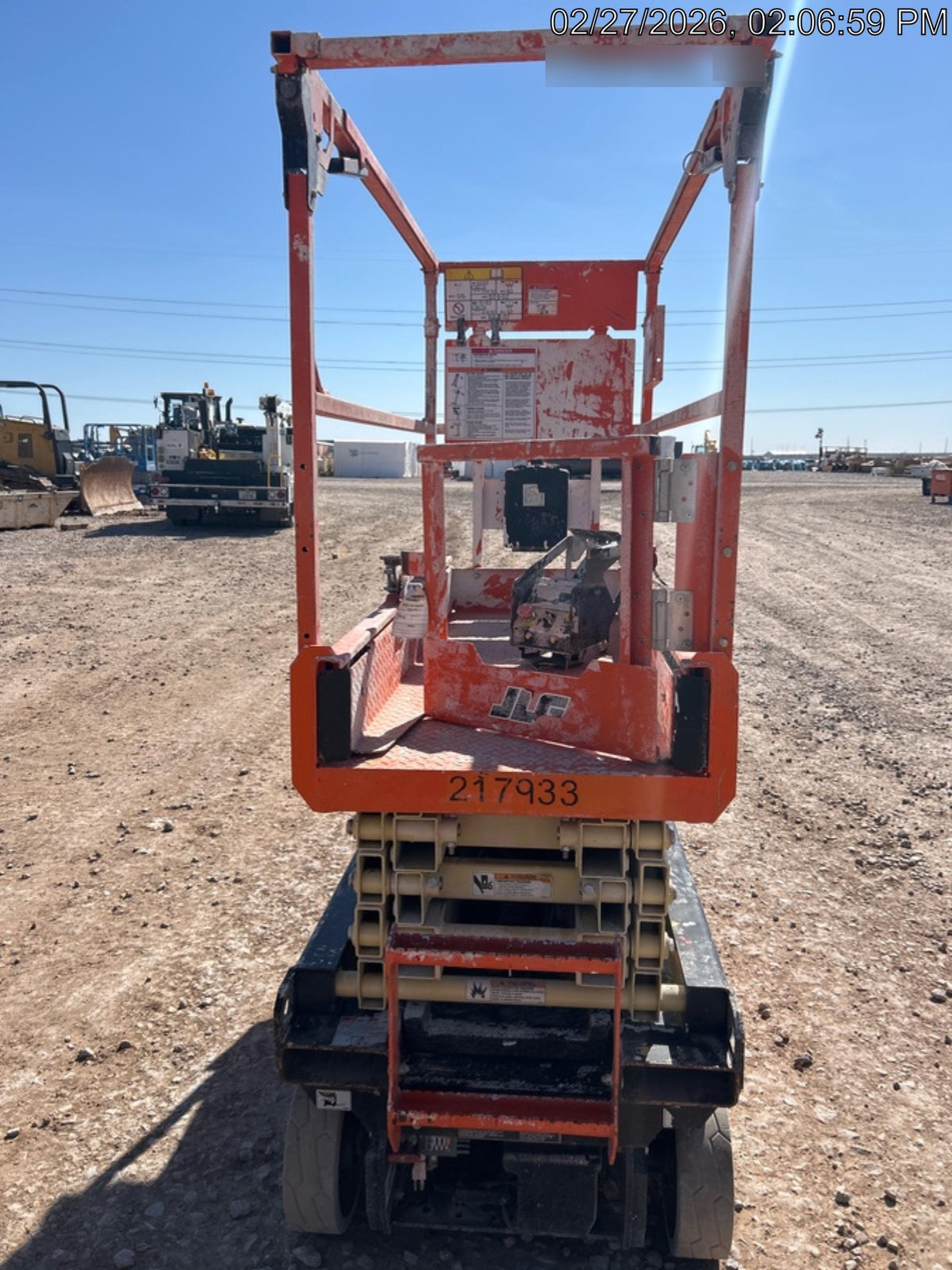2022 JLG ES1932