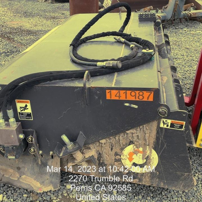 2021 PALADIN Sweepster SB72