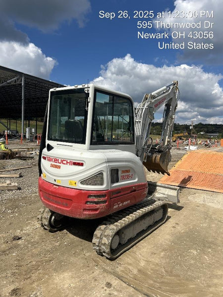 2025 TAKEUCHI TB235-2CR