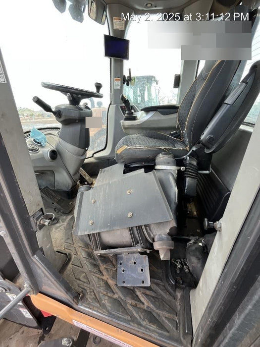 2018 Case 621G CLOSED CAB, 1 FUNCTION, JRB 416 STYLE HYD COUPLER