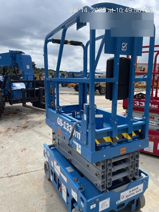 2021 GENIE GS-1330m