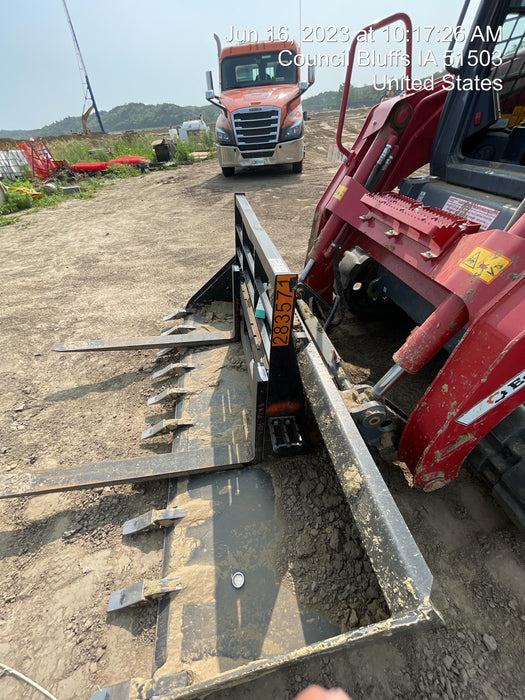 2022 ARROW MATERIAL HANDLING 48" Pallet Forks - Arrow