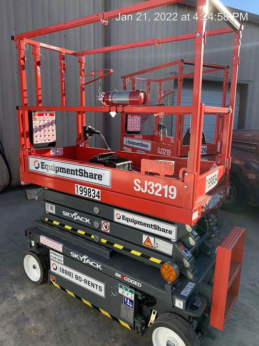 2021 SKYJACK SJ3219