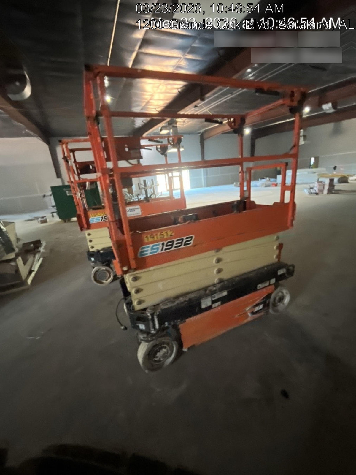 2021 JLG ES1932
