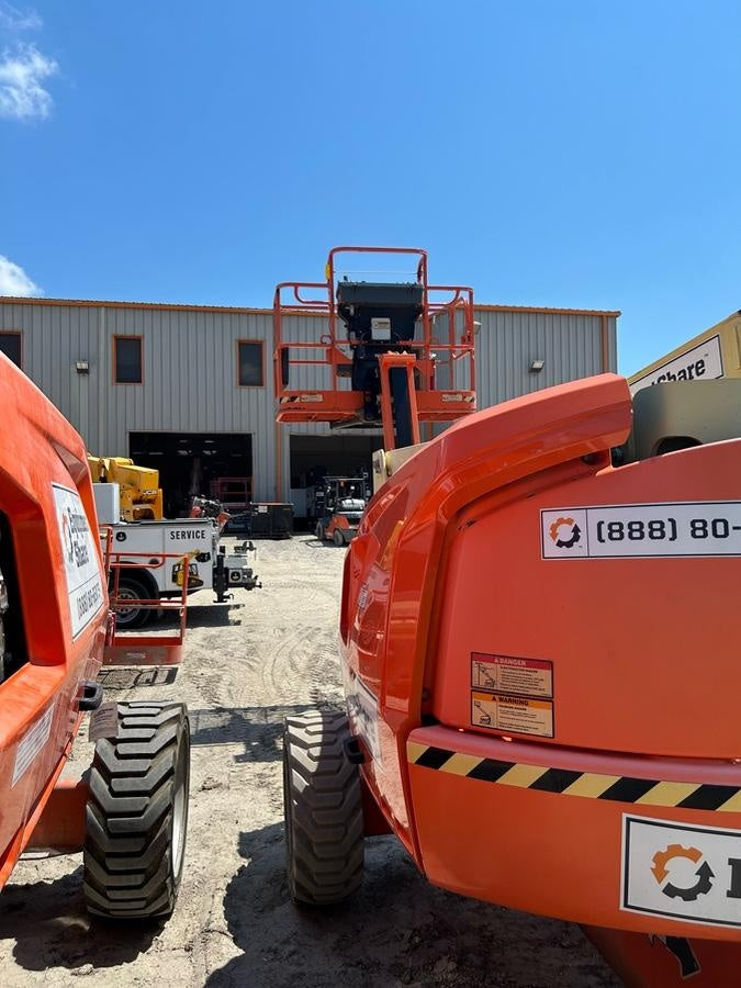 2021 JLG 450AJ