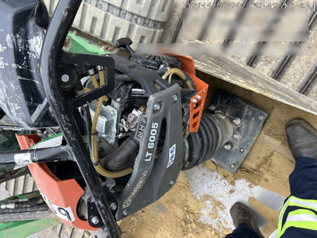 2024 HUSQVARNA LT6005