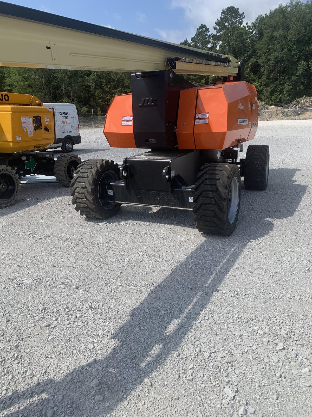 2023 JLG 800AJ