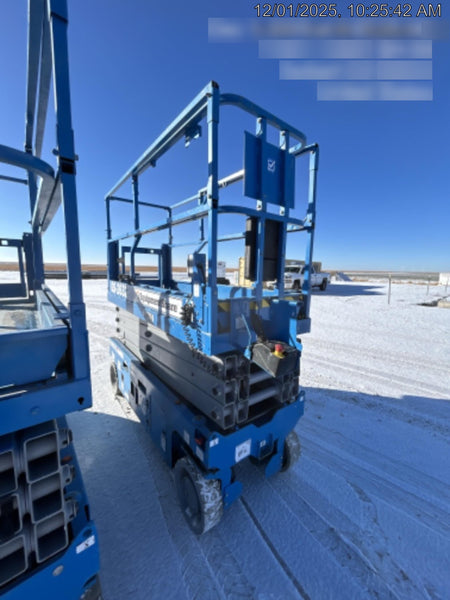 2023 GENIE GS-2632