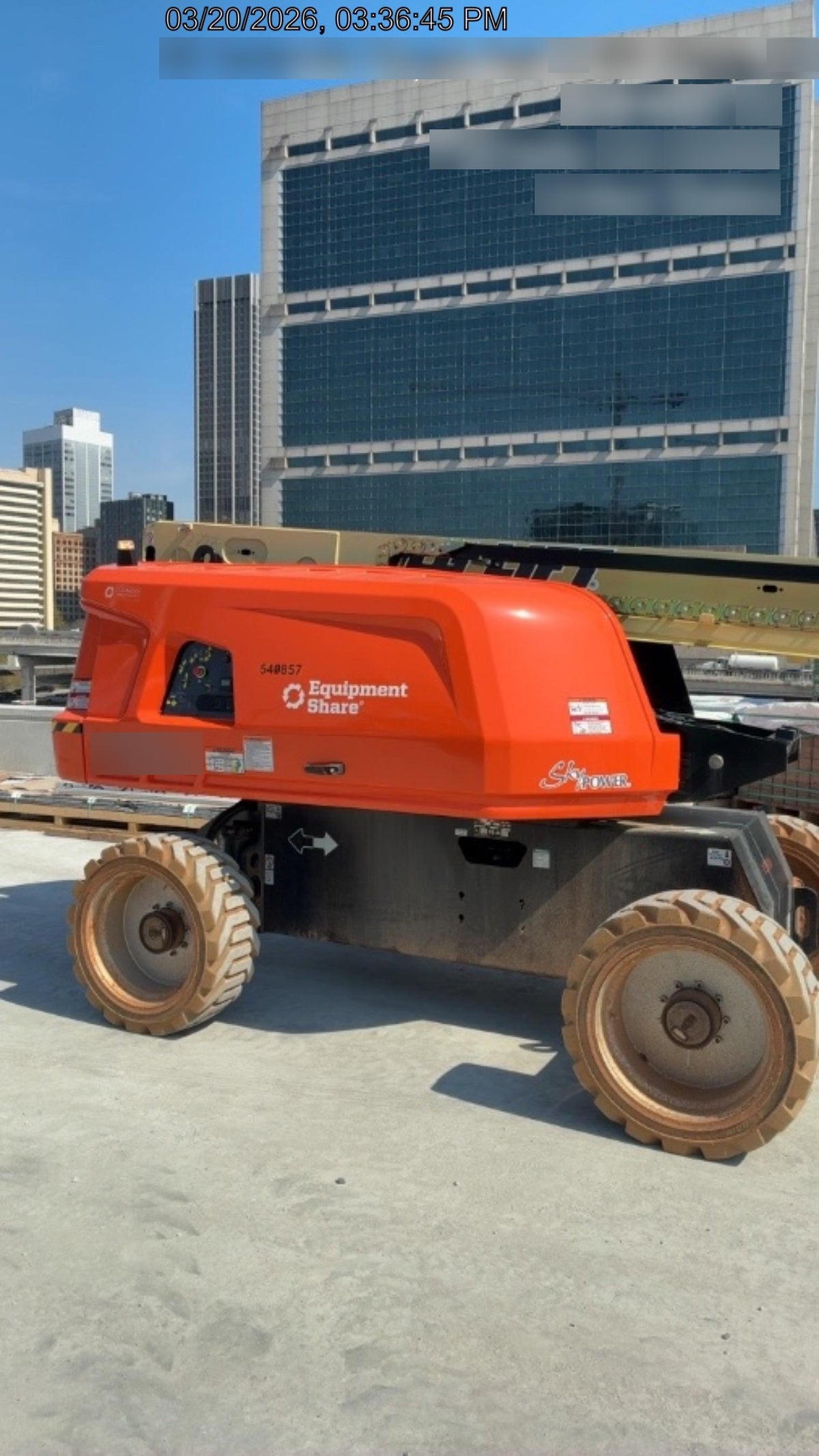 2025 JLG 660SJ
