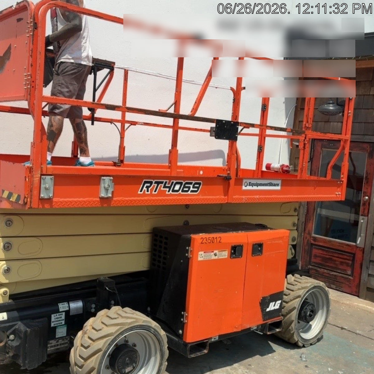 2022 JLG RT4069