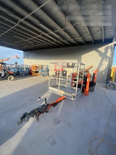 2022 JLG T350