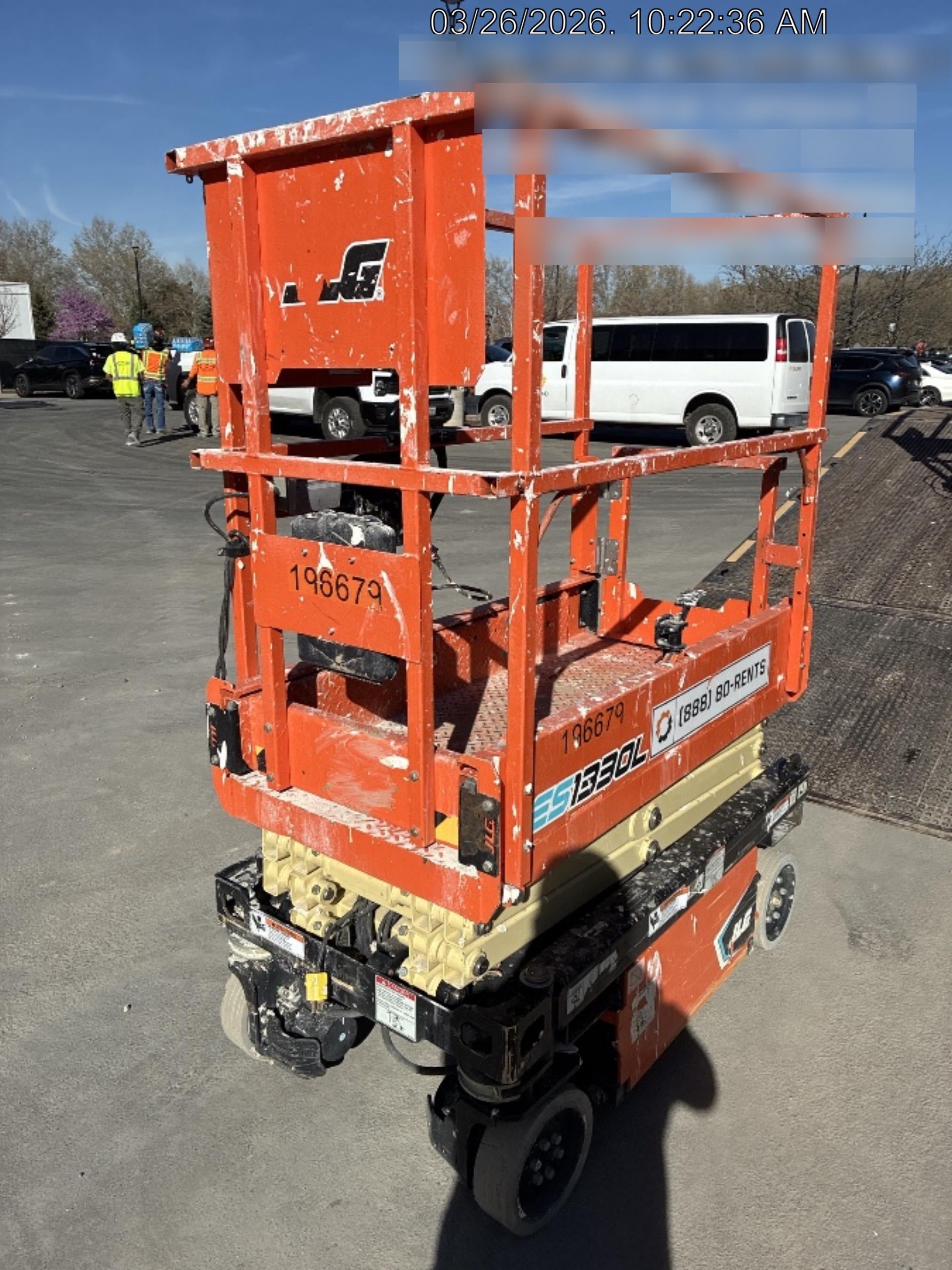 2021 JLG ES1330L