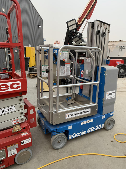 2020 GENIE GR-20