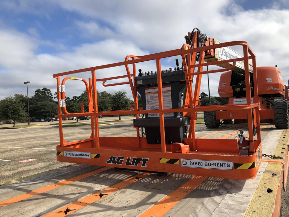 2020 JLG 660SJ
