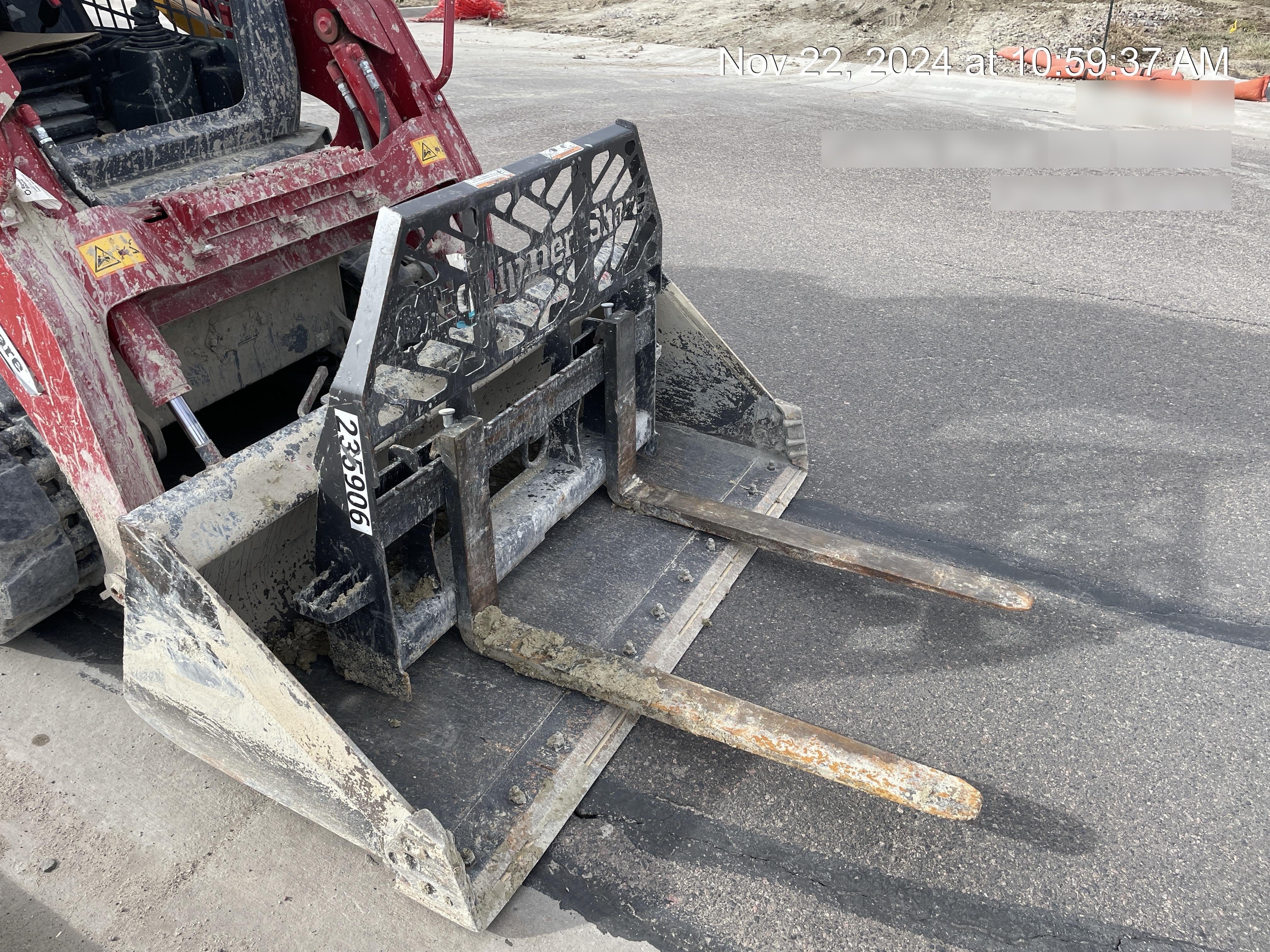 2022 PALADIN 48" Pallet Forks - Paladin