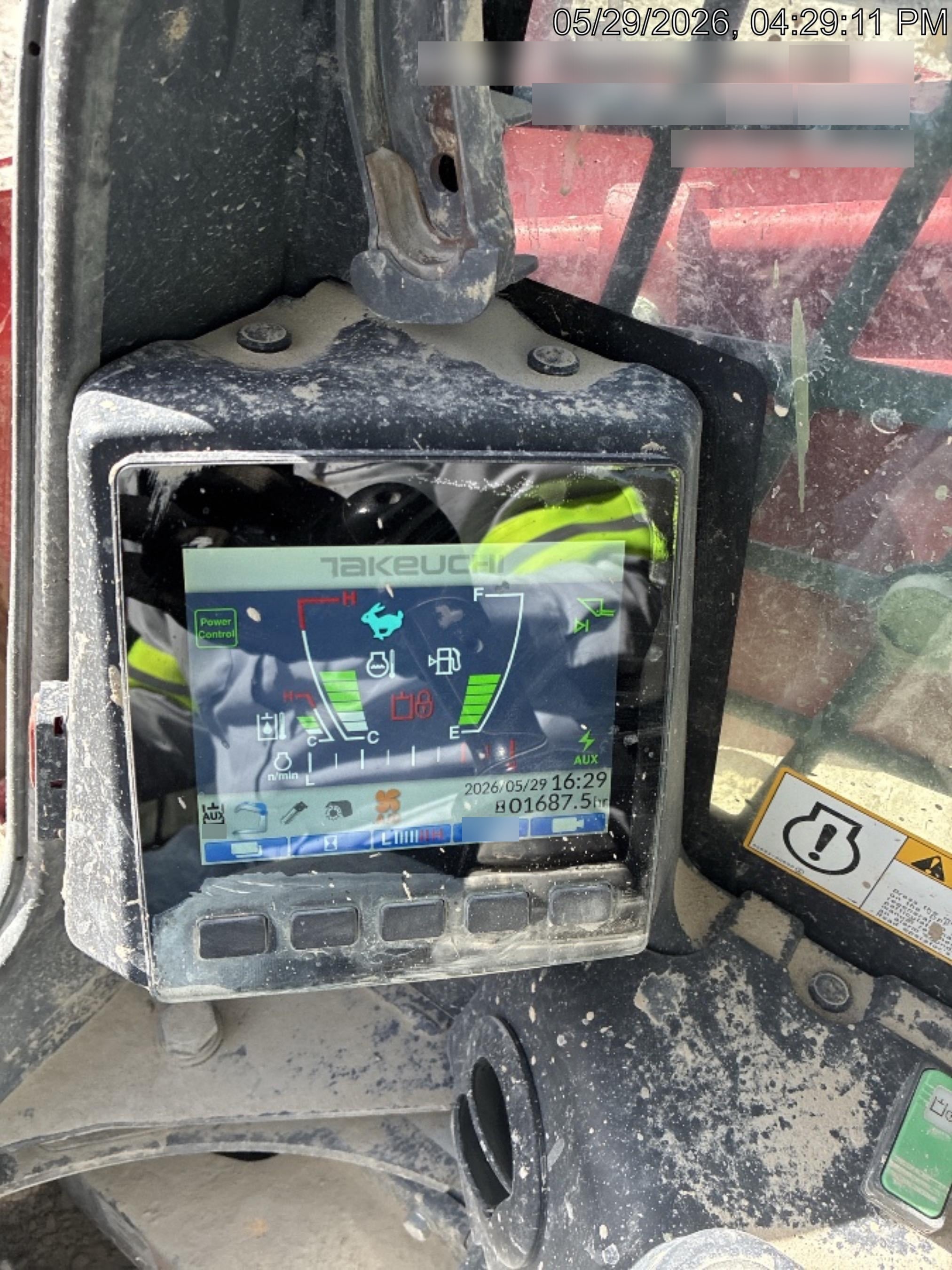 2024 TAKEUCHI TL10V2-CR