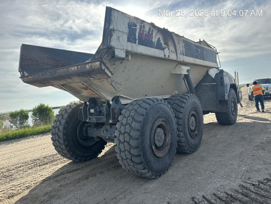 2018 TEREX TA300