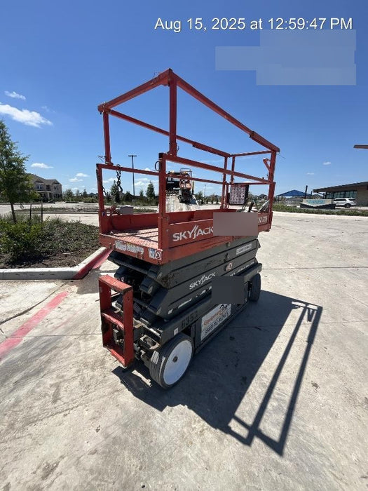 2017 Skyjack SJIII-3226 Skyjack SJ3226, Trojan Battery Set, Extended Warranty 5yr/5k hr