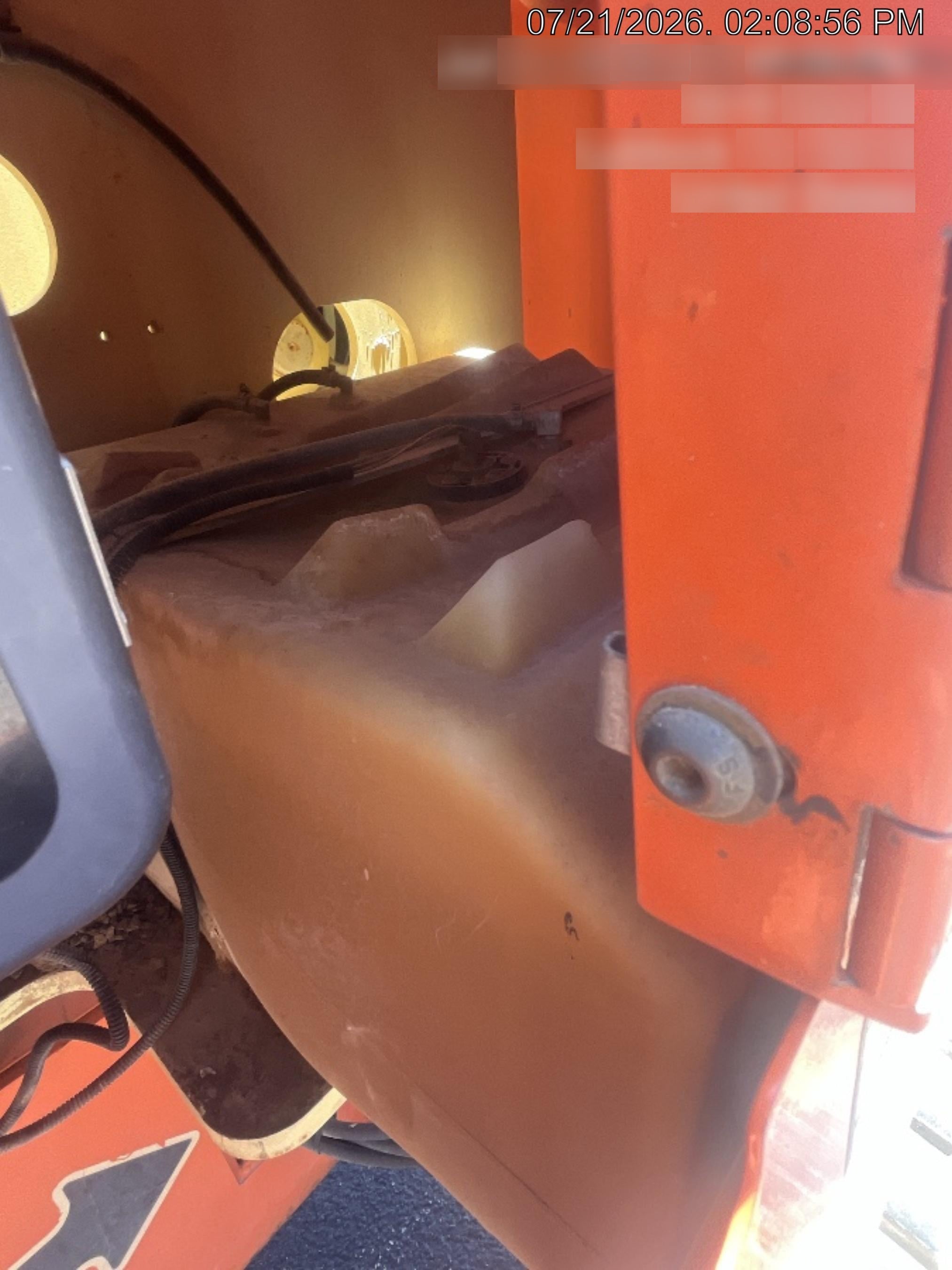 2012 JLG 800S