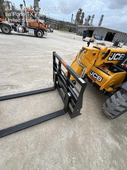 2025 ARROW MATERIAL HANDLING F5100CB - 72"