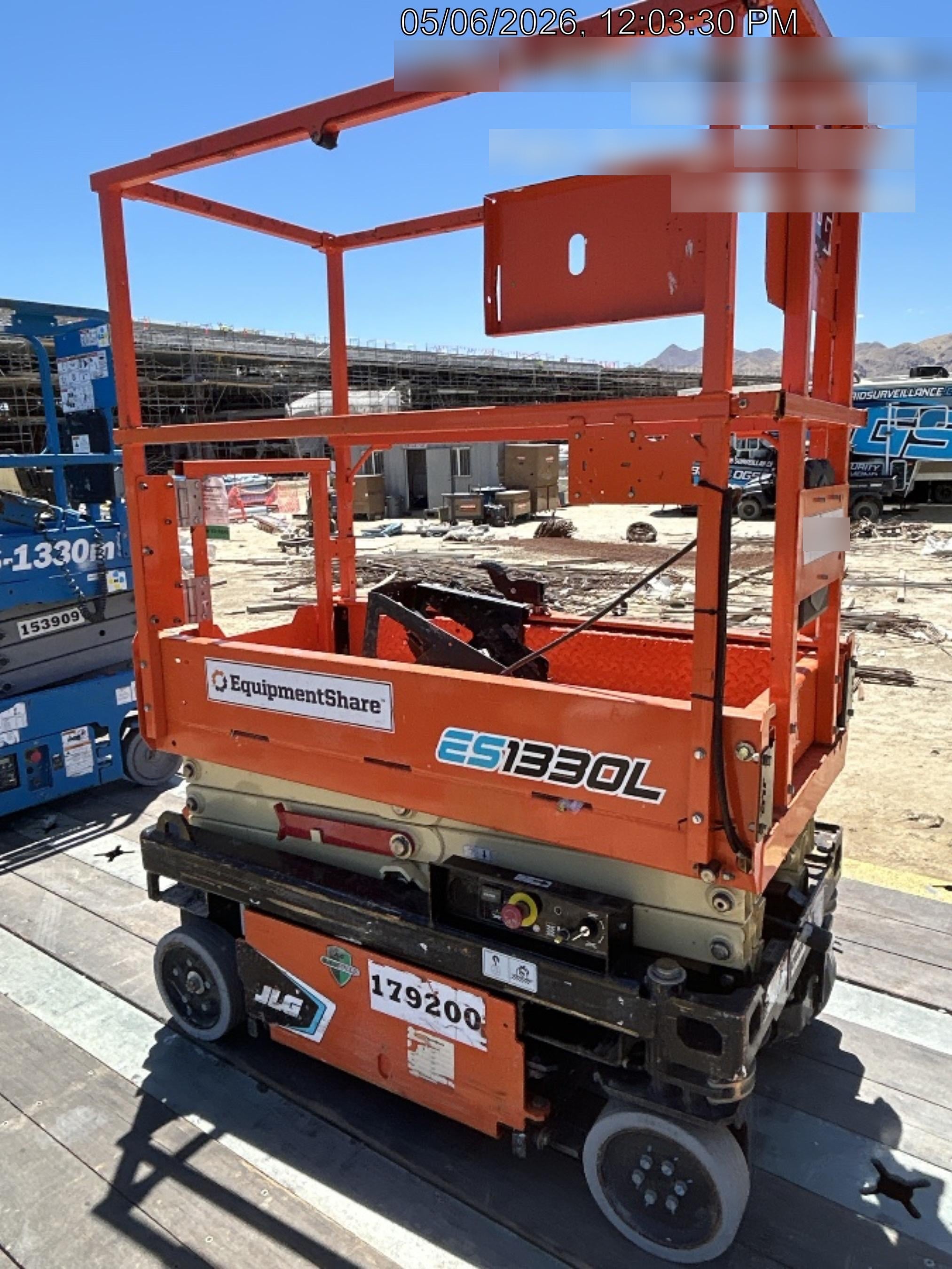 2021 JLG ES1330L