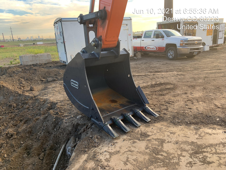 2019 DOOSAN DX255LC-5