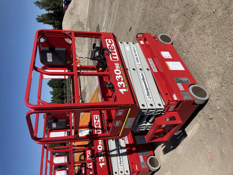 2020 MEC 1330SE Solid NM Tires, Steel Swing out Doors, LCS, Beacon, 900W Invertor