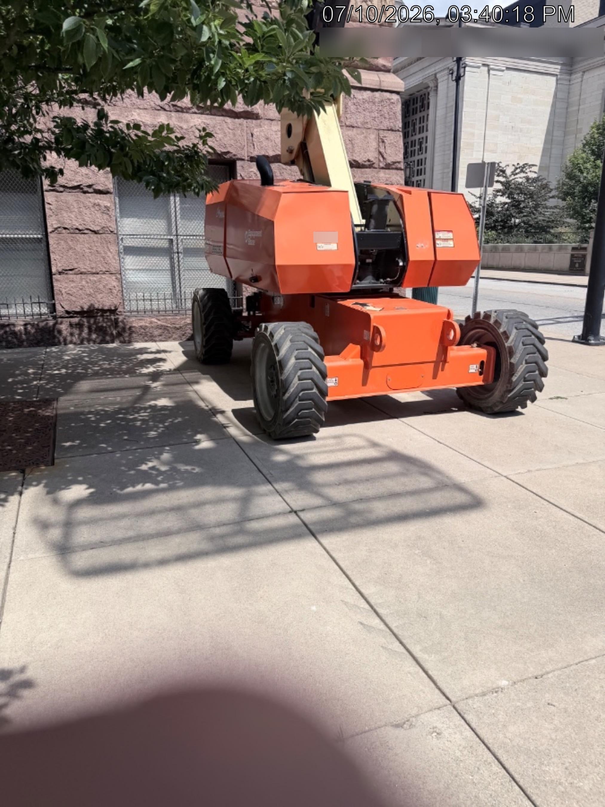 2023 JLG 860SJ