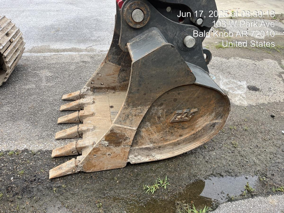 2025 JOHN DEERE 48" Bucket, Excavator 56,000 - 65,000 John Deere