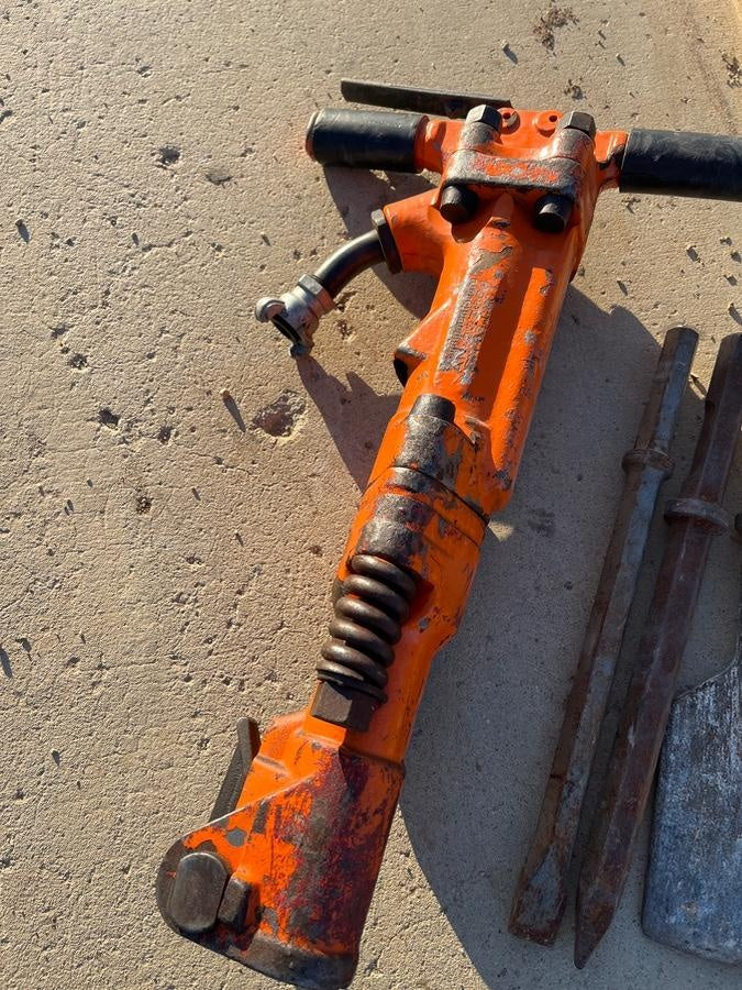 2022 MICHIGAN PNEUMATIC ES-TPB60-118-TRACKER