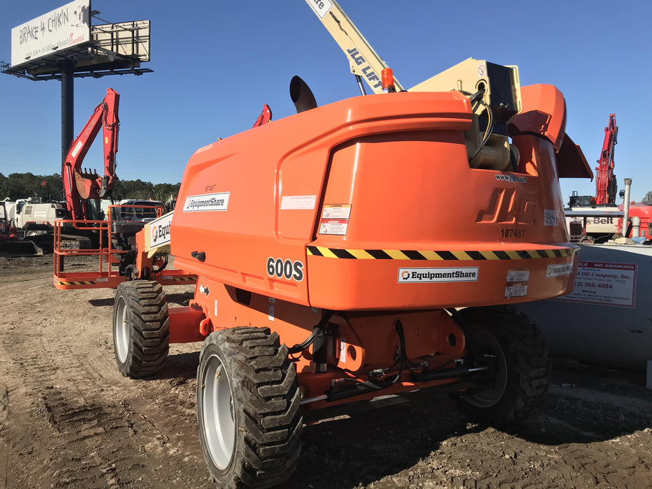2020 JLG 600S