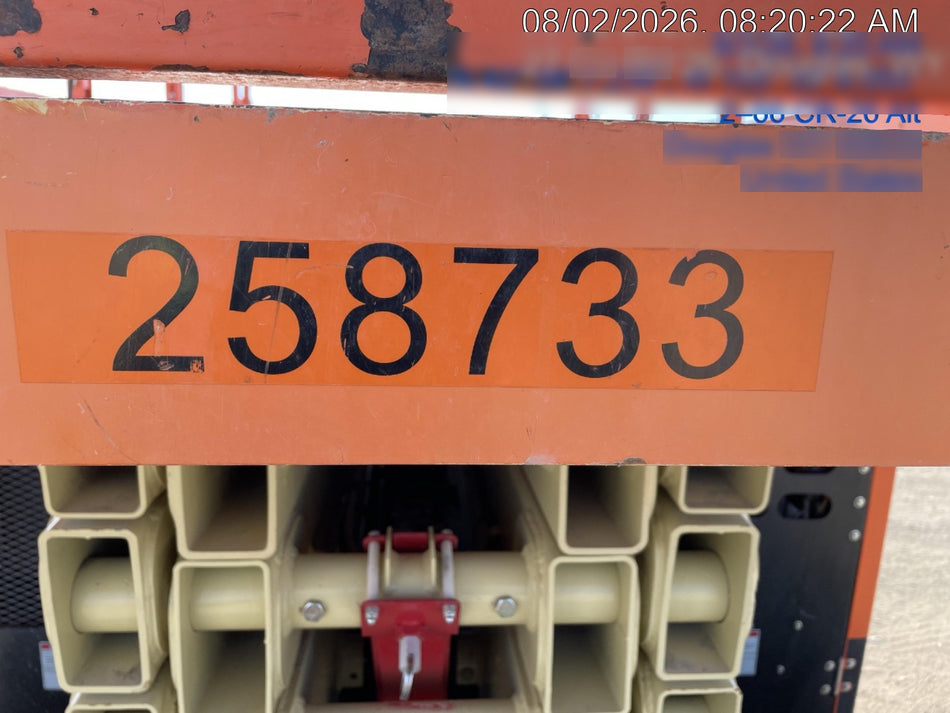 2022 JLG RT3369