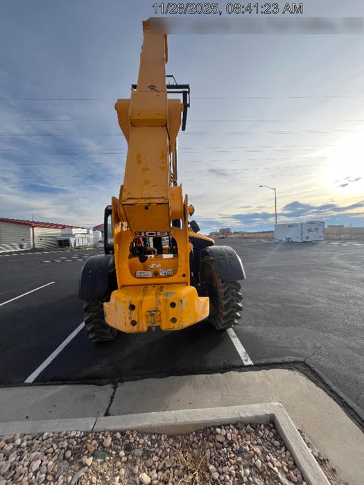 2019 JCB 510-56