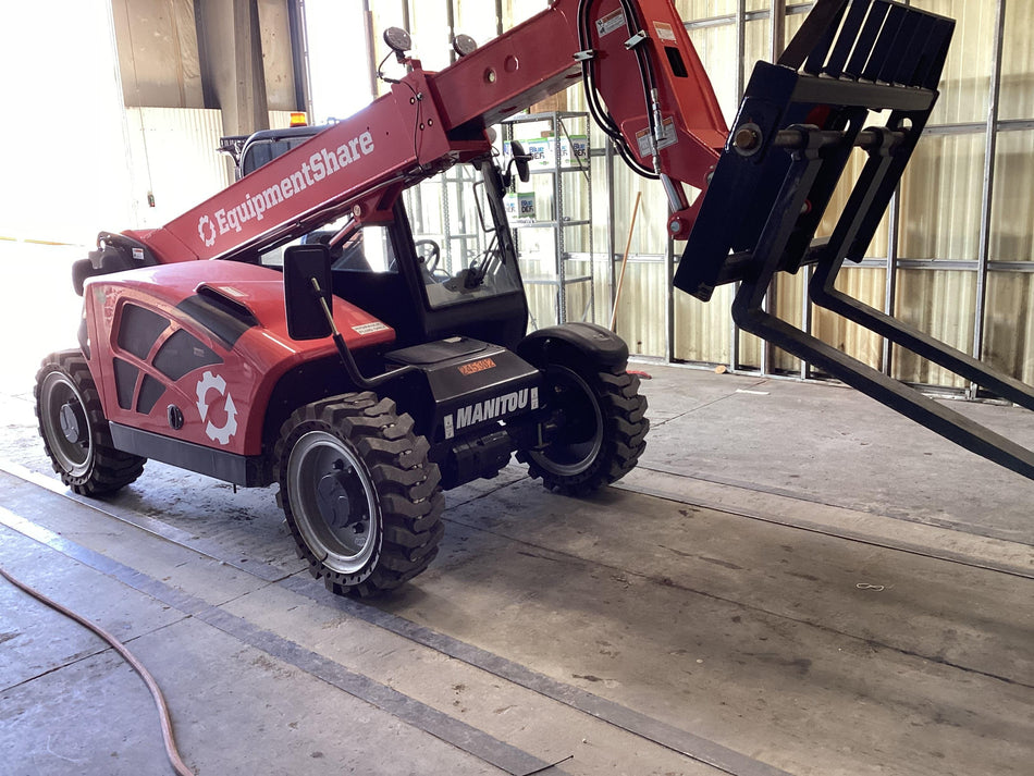 2022 MANITOU MTA5519