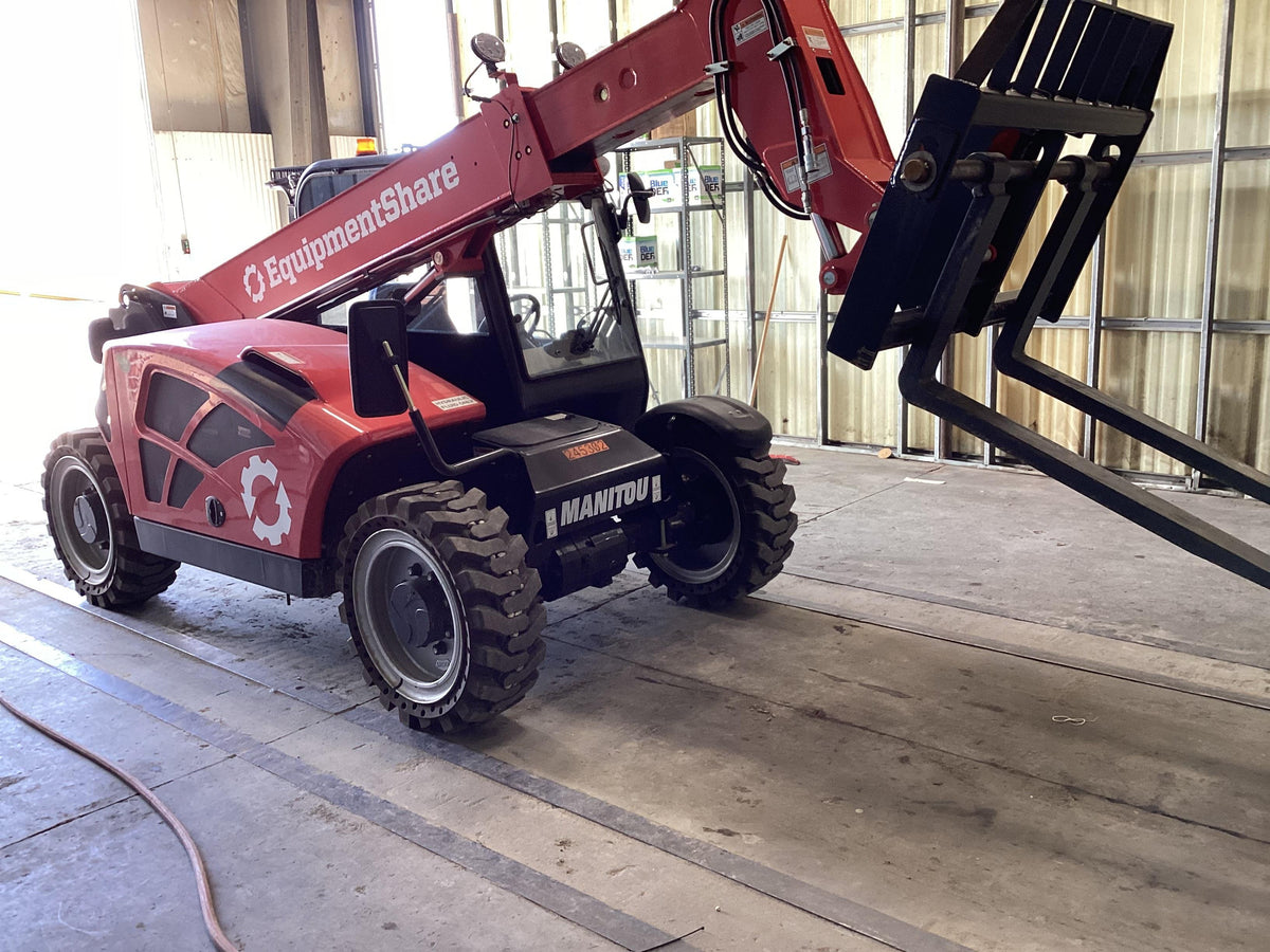 2022 MANITOU MTA5519