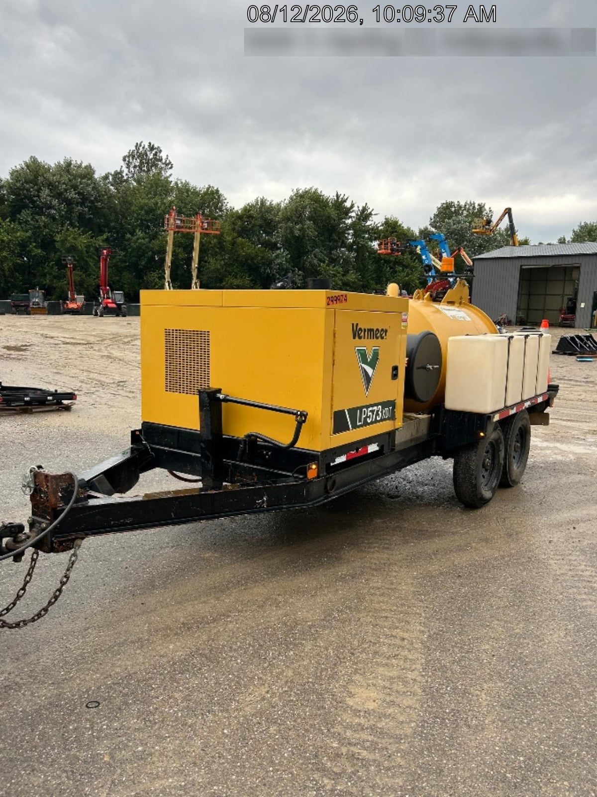 2023 VAC-TRON LP573XDT