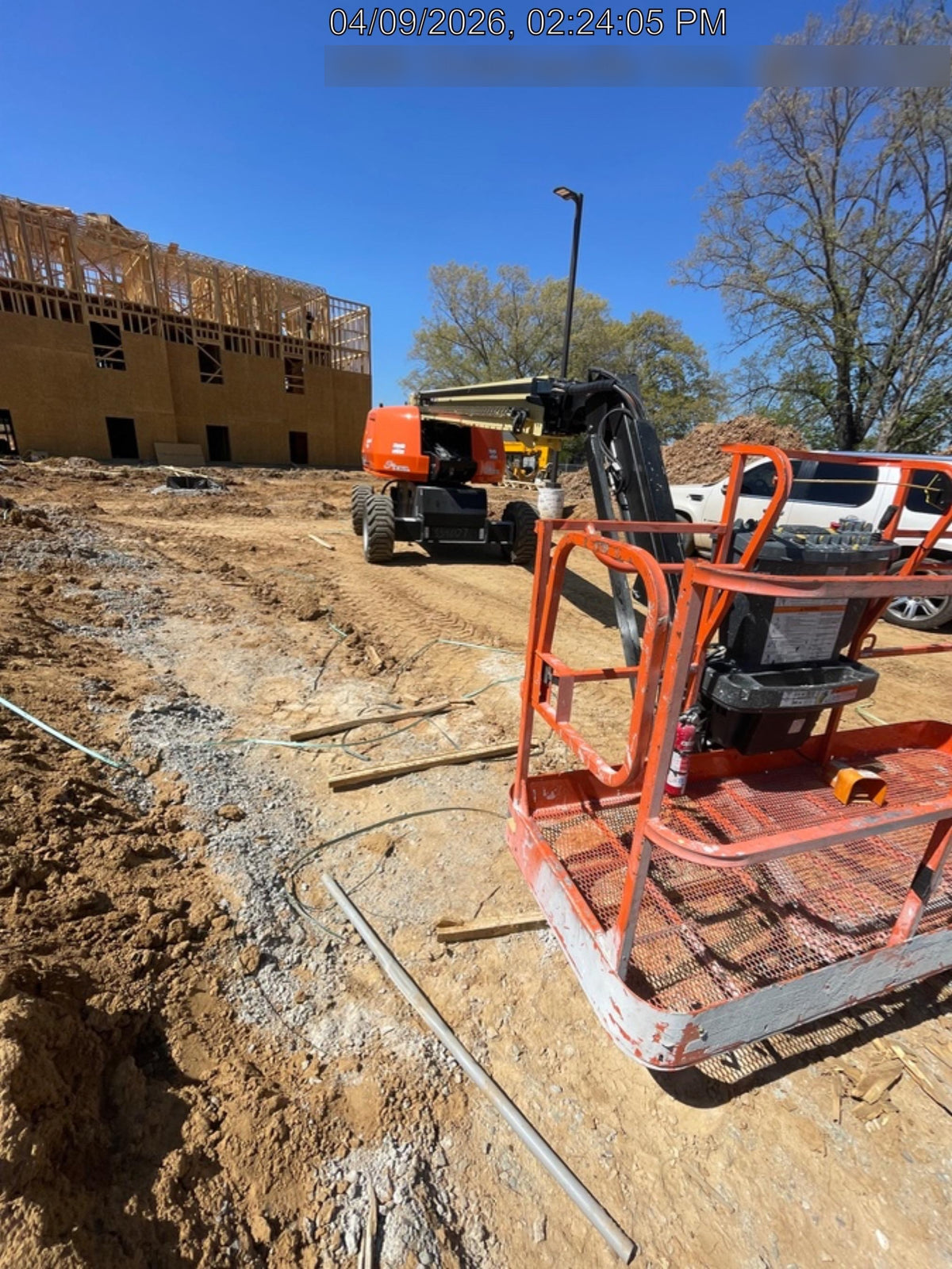 2025 JLG 660SJ