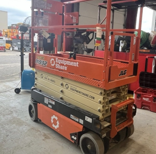 2022 JLG R1932