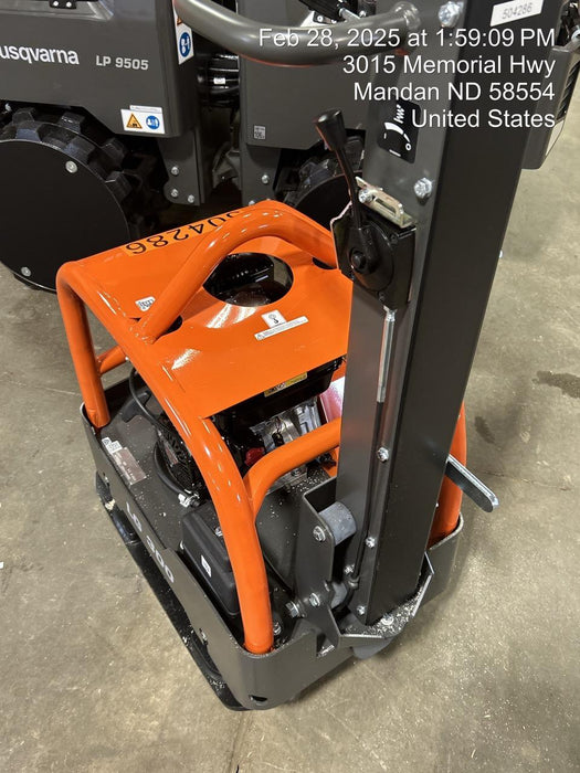 2025 HUSQVARNA LG300