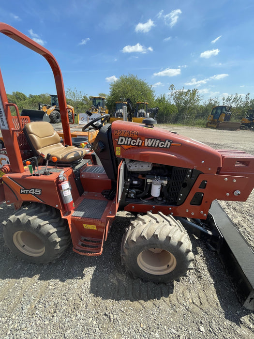2022 DITCH WITCH RT45A