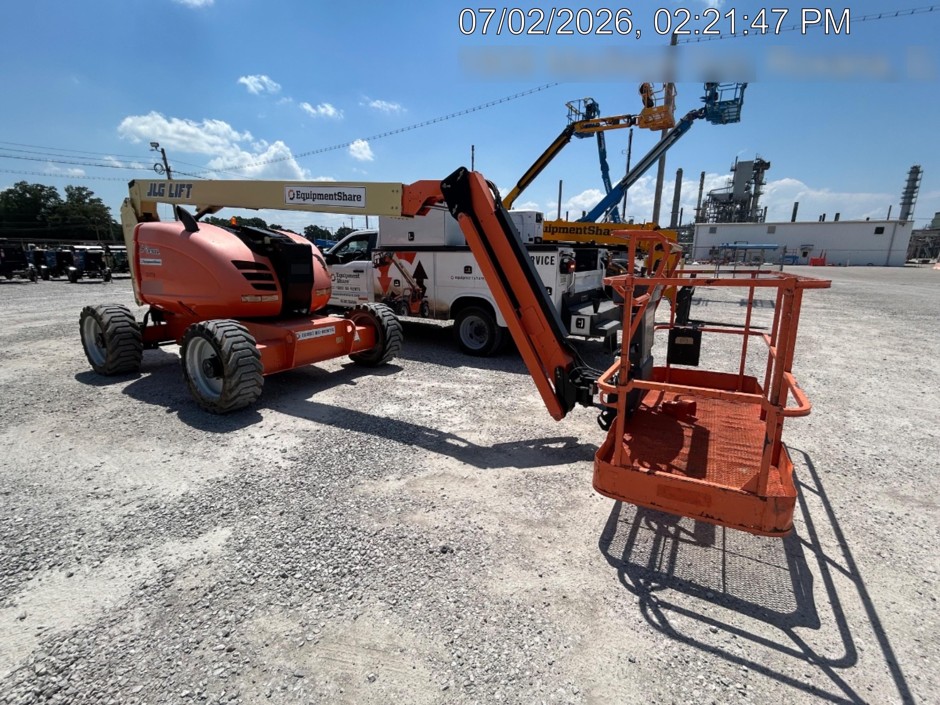 2018 JLG 600AJ
