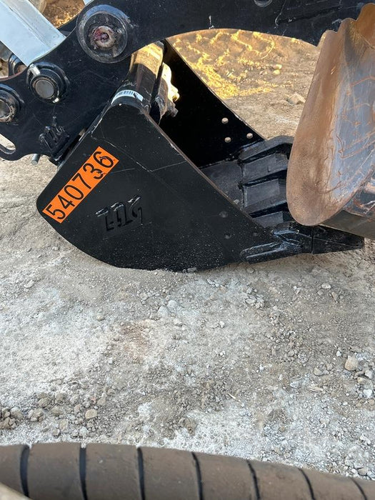 2025 TAKEUCHI 18" HD Bucket - Takeuchi