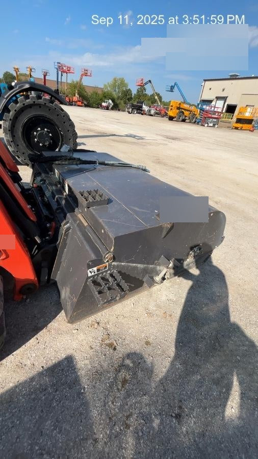 2019 PALADIN Sweepster SB72