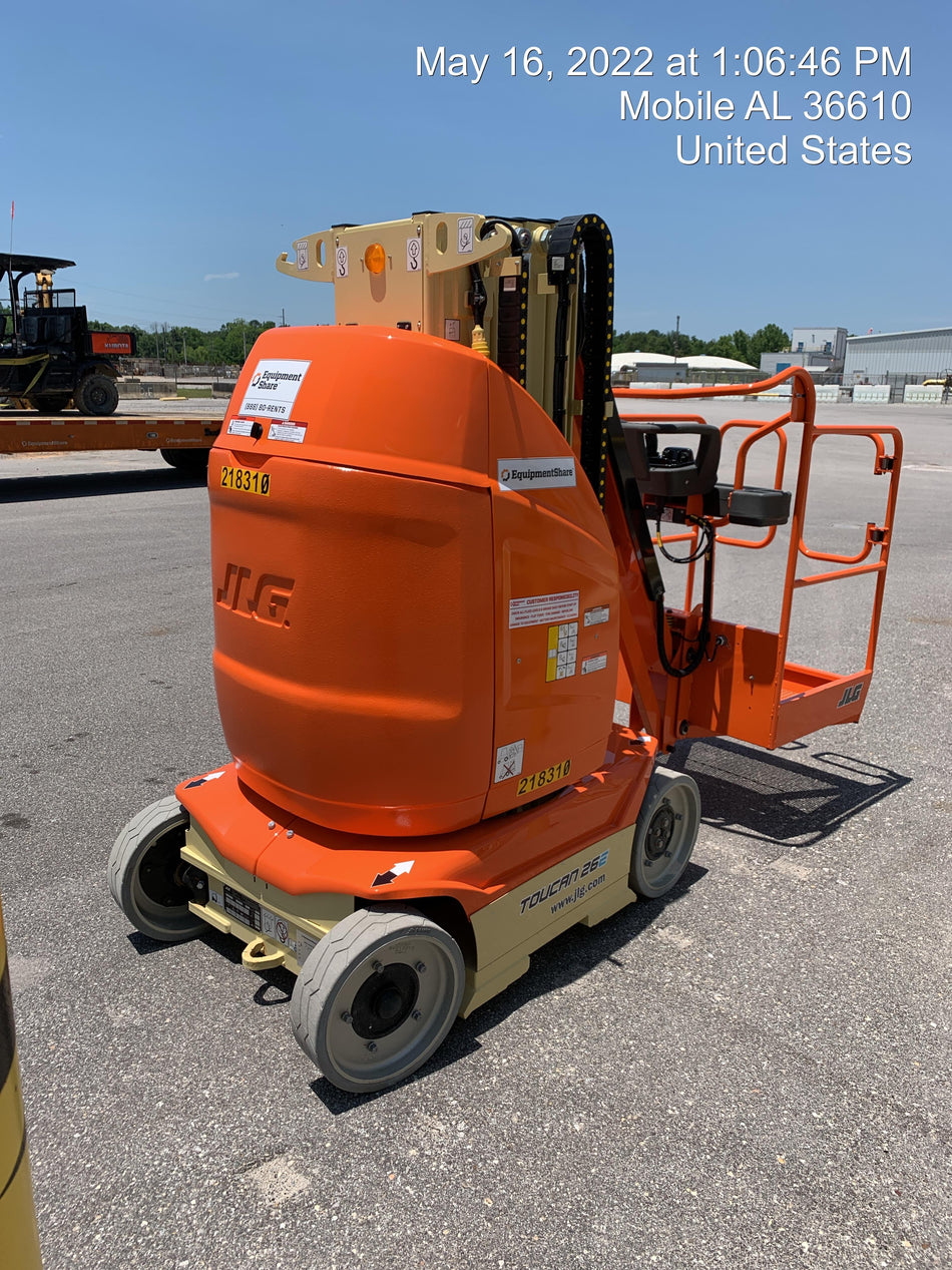 2022 JLG 26E
