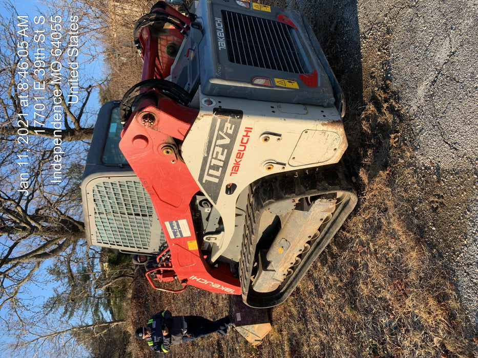 2018 TAKEUCHI TL12V2-CR