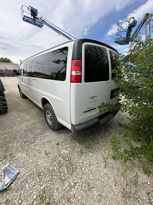 2023 CHEVROLET Express Van - Rental