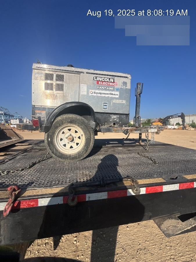 2019 Lincoln Electric Vantage 322 Welder Ready-Pak 3, Two wheel trailer, Fender and Light kit, Cable Rack