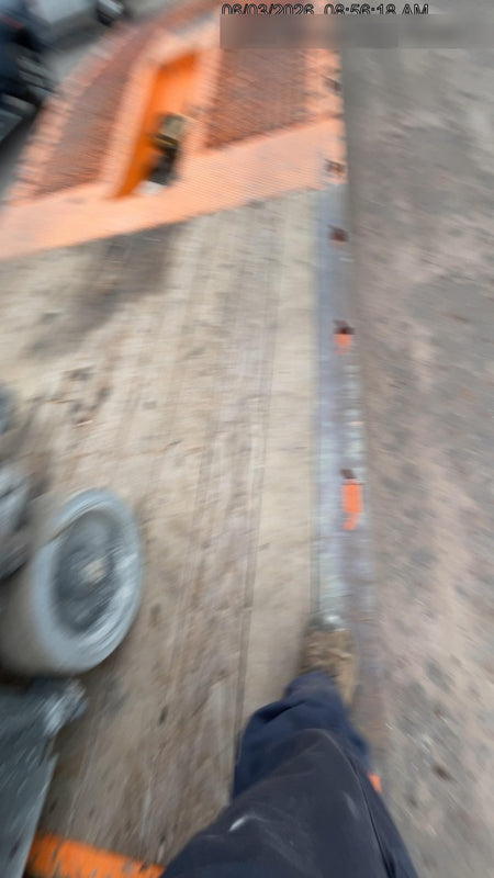 2022 JLG R4045